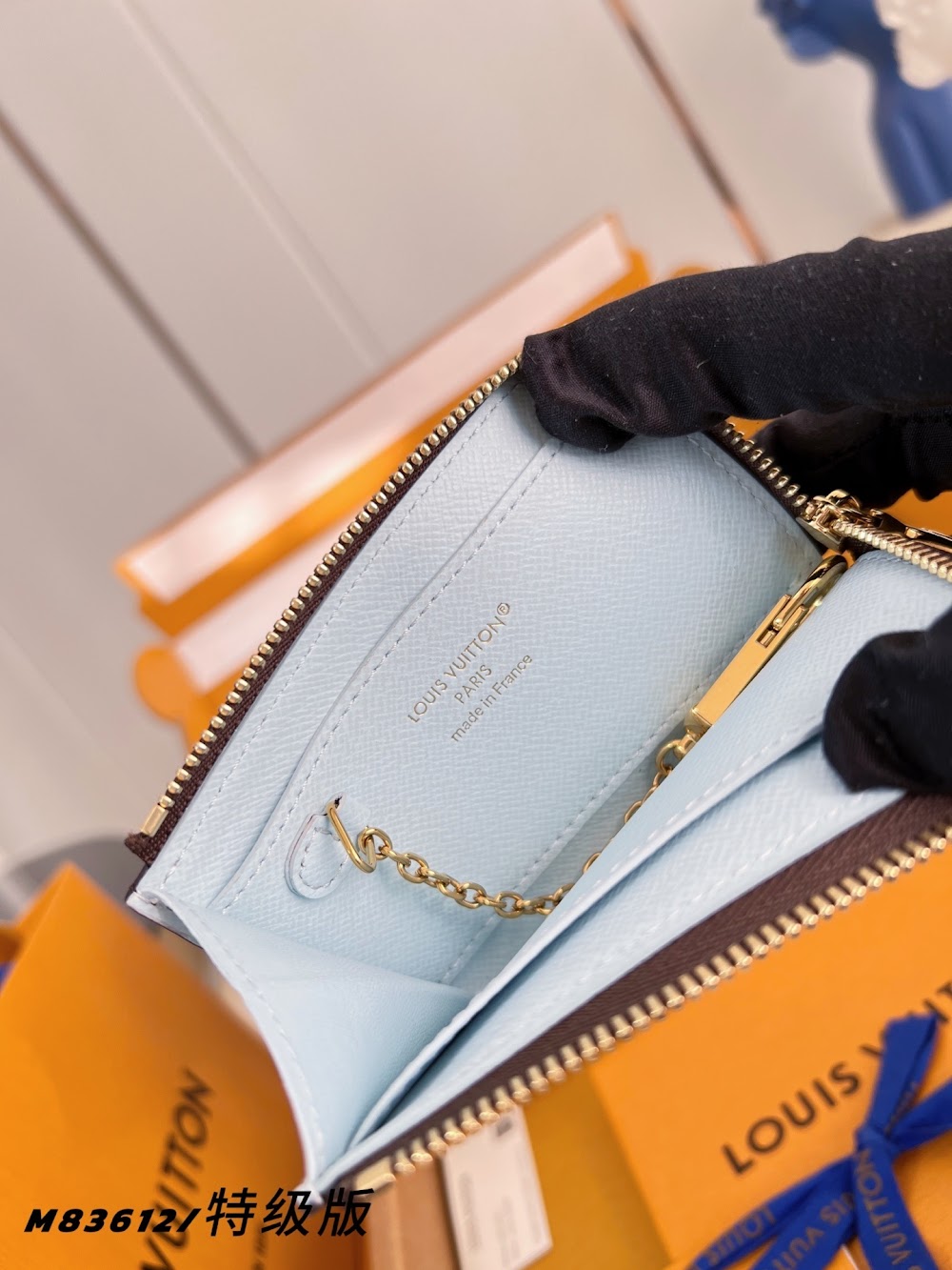 Anum Bags ln Luxury Bag --95996