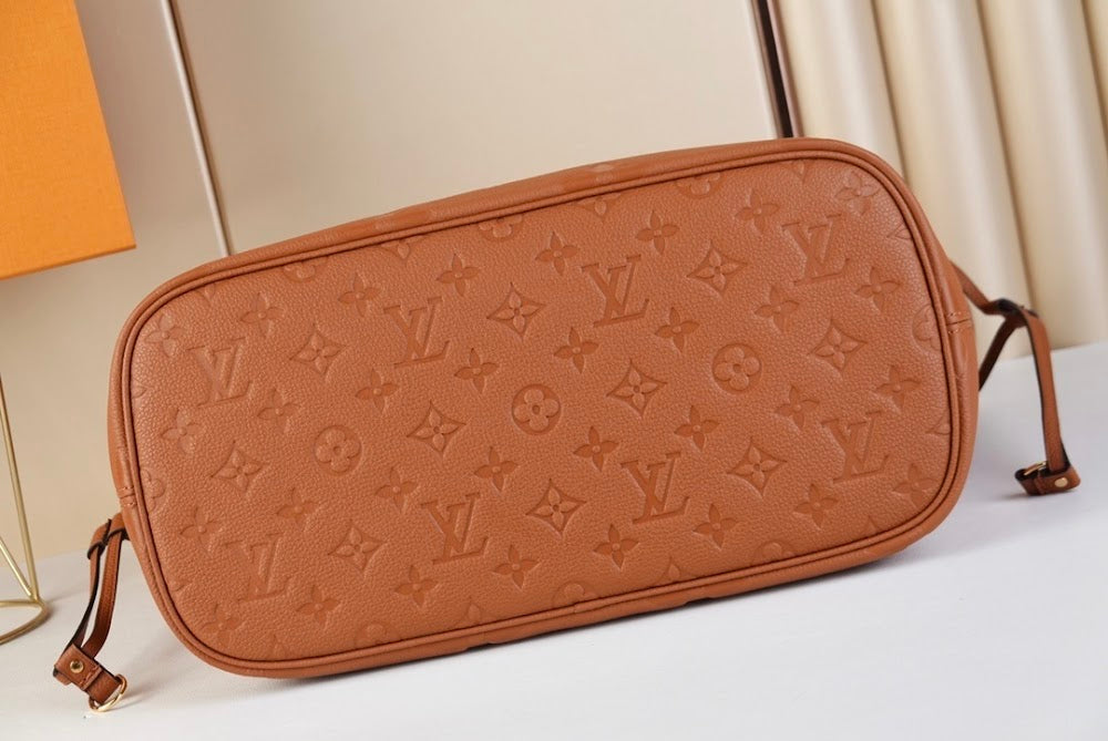 Anum Bags ln Luxury Bag --61231