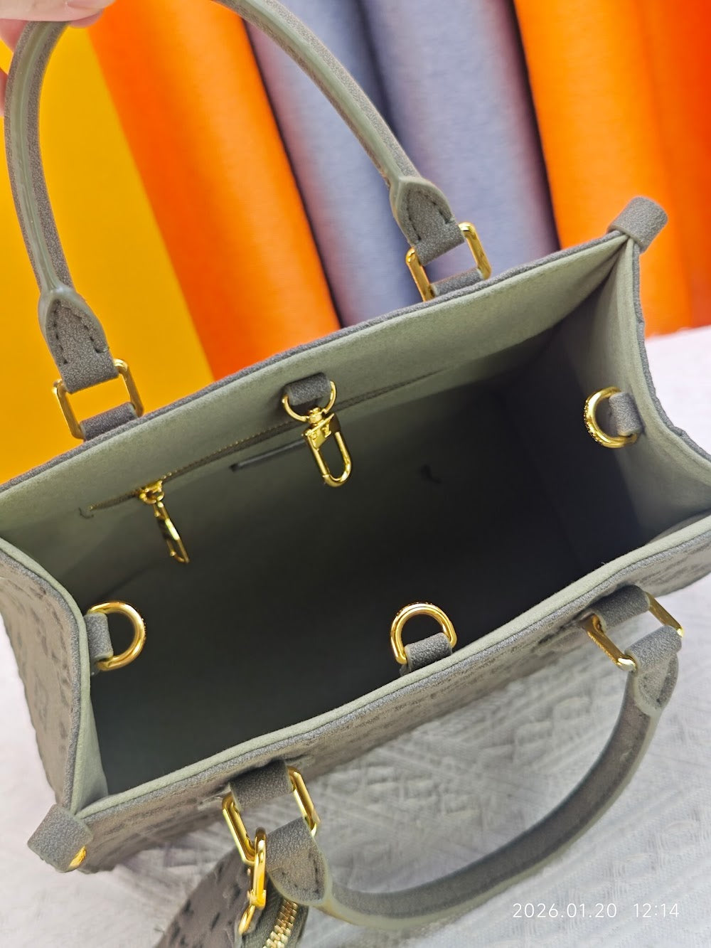 Anum Bags ln Luxury Bag --77729