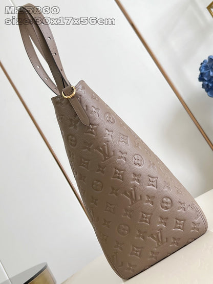 Anum Bags ln Luxury Bag --96865