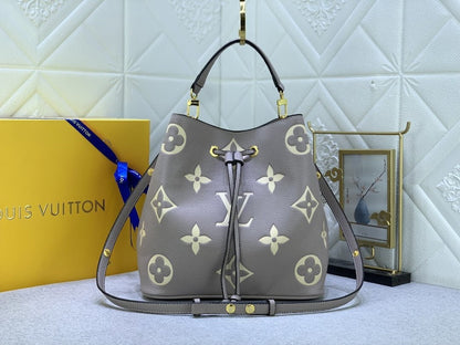 Anum Bags ln Luxury Bag --75834