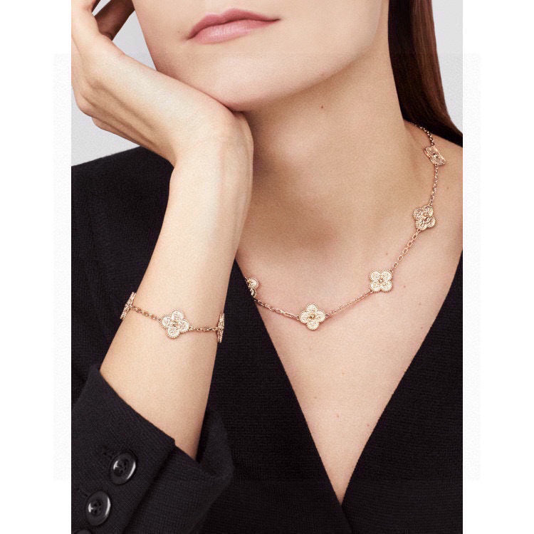 Anum Bags VCA Luxury Jewelry --51844