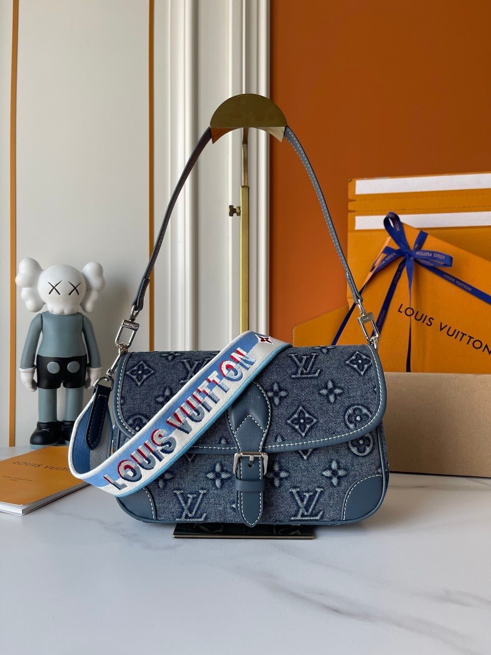 Anum Bags ln Luxury Bag --77809