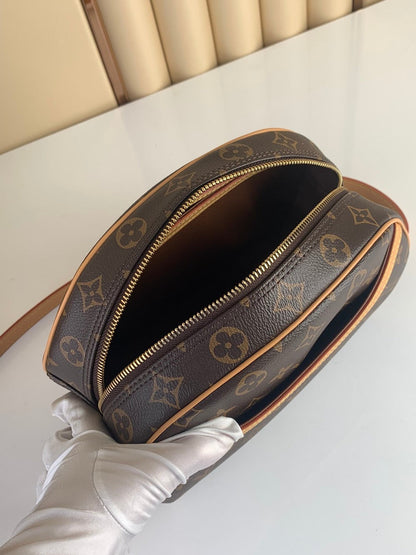 Anum Bags ln Luxury Bag --60594