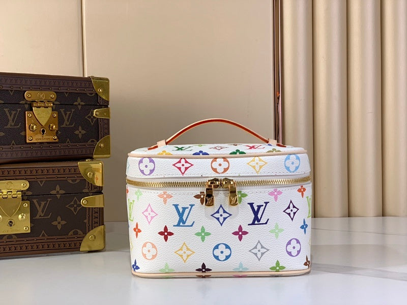 Anum Bags ln Luxury Bag --63043
