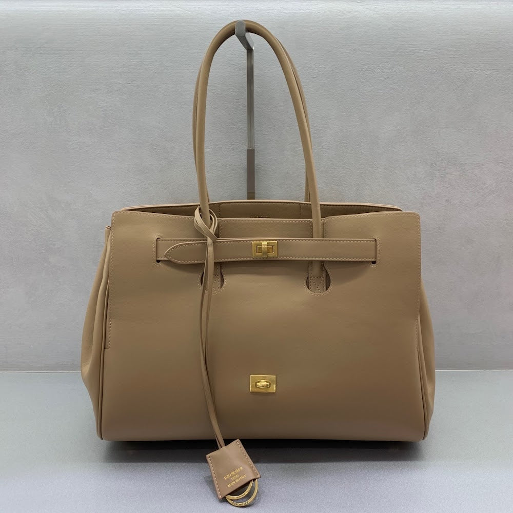 Anum Bags Balenciaga Luxury Bag --111897