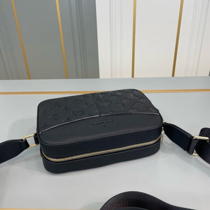 Anum Bags ln Luxury Bag --70457