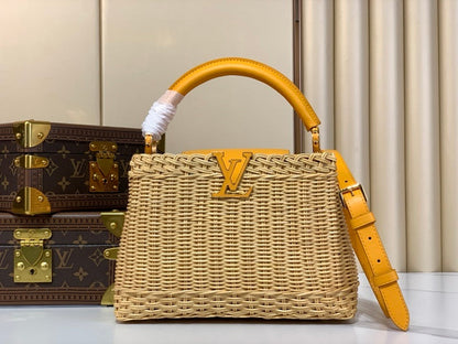Anum Bags ln Luxury Bag --62465