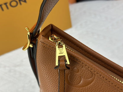 Anum Bags ln Luxury Bag --76350