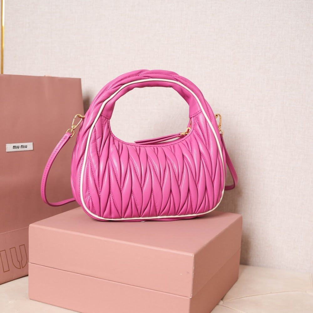 Anum Bags Miun Miun Luxury Bag --123136