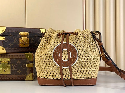 Anum Bags ln Luxury Bag --62387