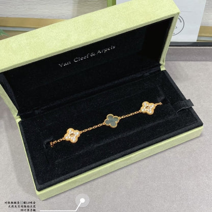 Anum Bags VCA Luxury Jewelry --52081