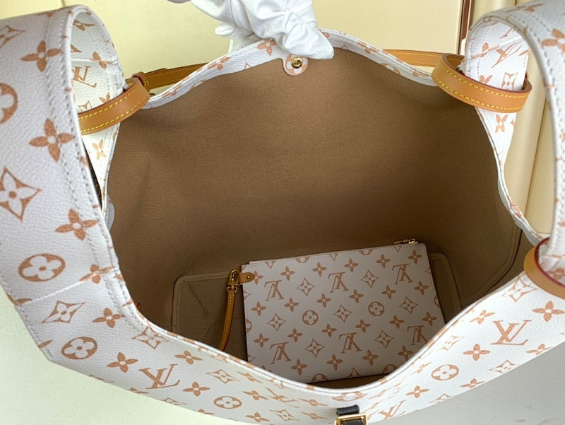 Anum Bags ln Luxury Bag --62040
