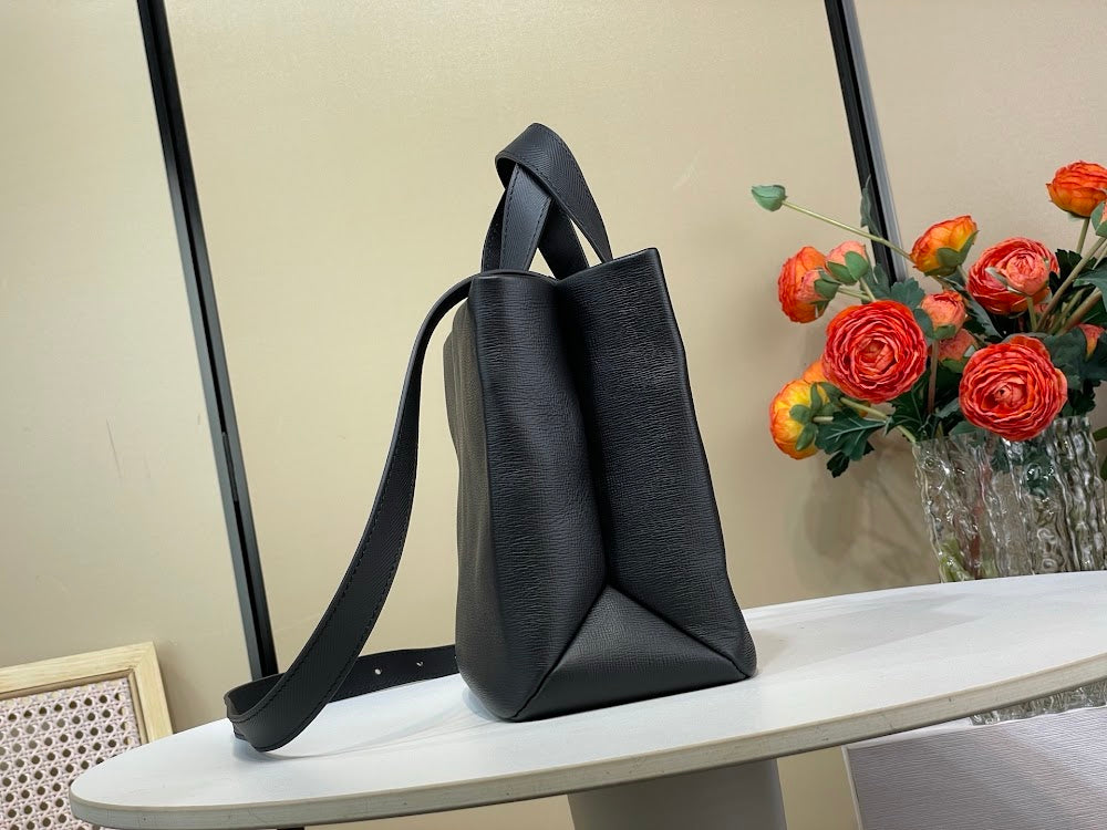 Anum Bags ln Luxury Bag --95600