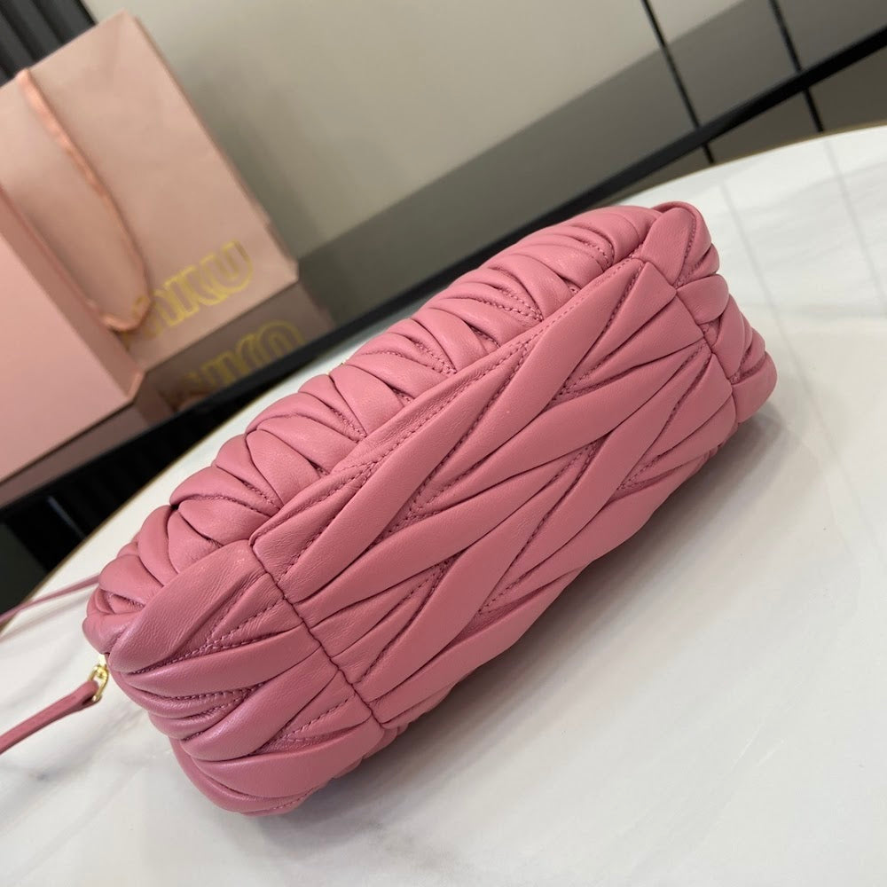 Anum Bags Miun Miun Luxury Bag --122171