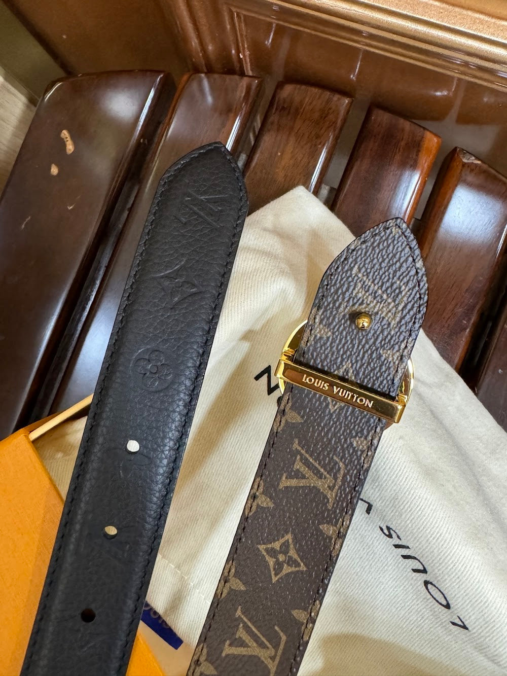 Anum Bags ln Luxury Belt --100184
