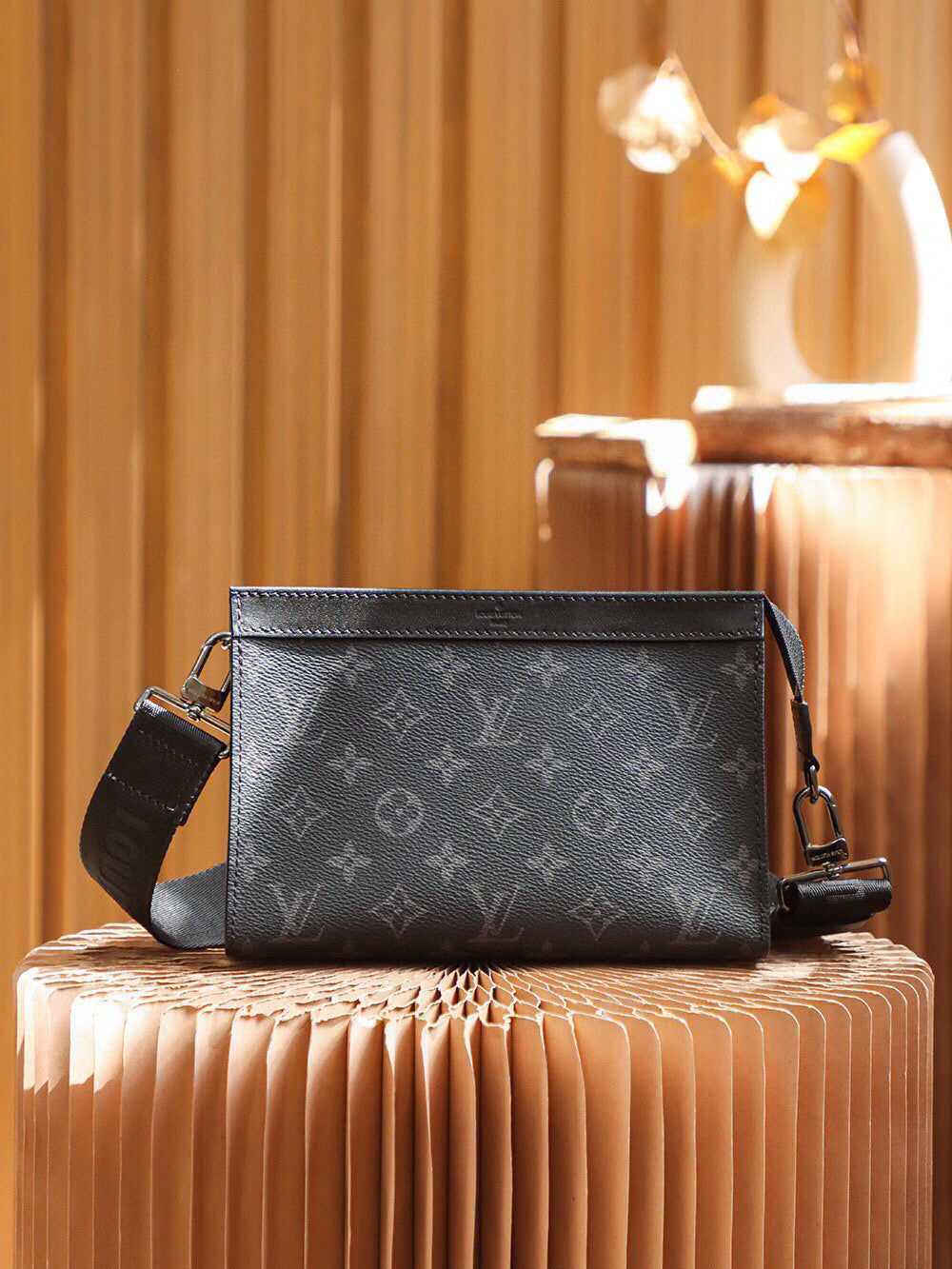 Anum Bags ln Luxury Bag --71149