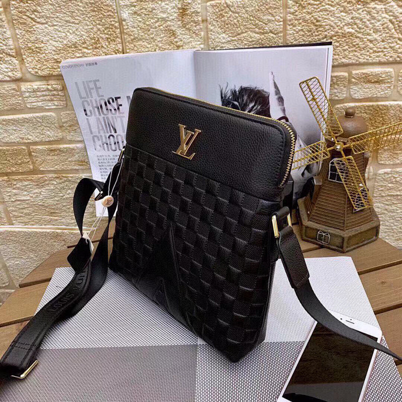Anum Bags ln Luxury Bag --71323