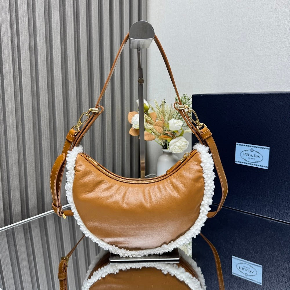 Anum Bags Pradn Luxury Bag --102876