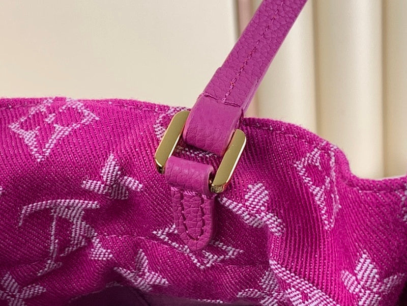 Anum Bags ln Luxury Bag --61630