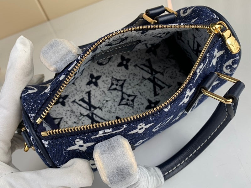 Anum Bags ln Luxury Bag --60691