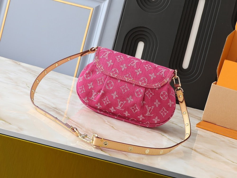Anum Bags ln Luxury Bag --76433