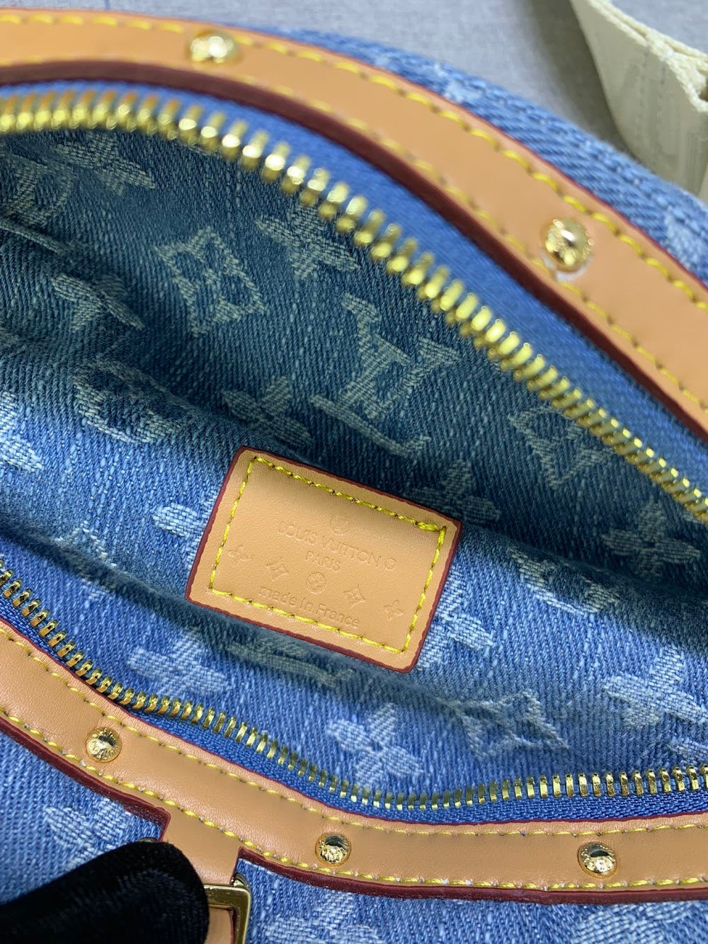 Anum Bags ln Luxury Bag --76248
