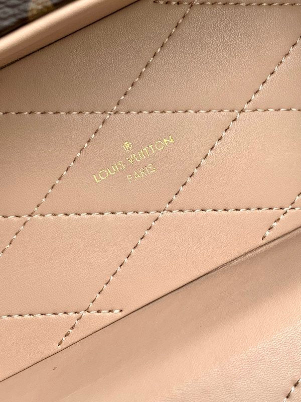Anum Bags ln Luxury Bag --60918