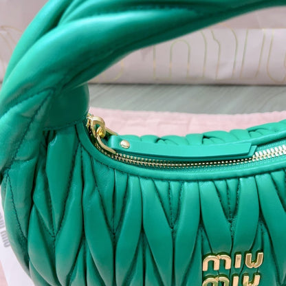 Anum Bags Miun Miun Luxury Bag --123319
