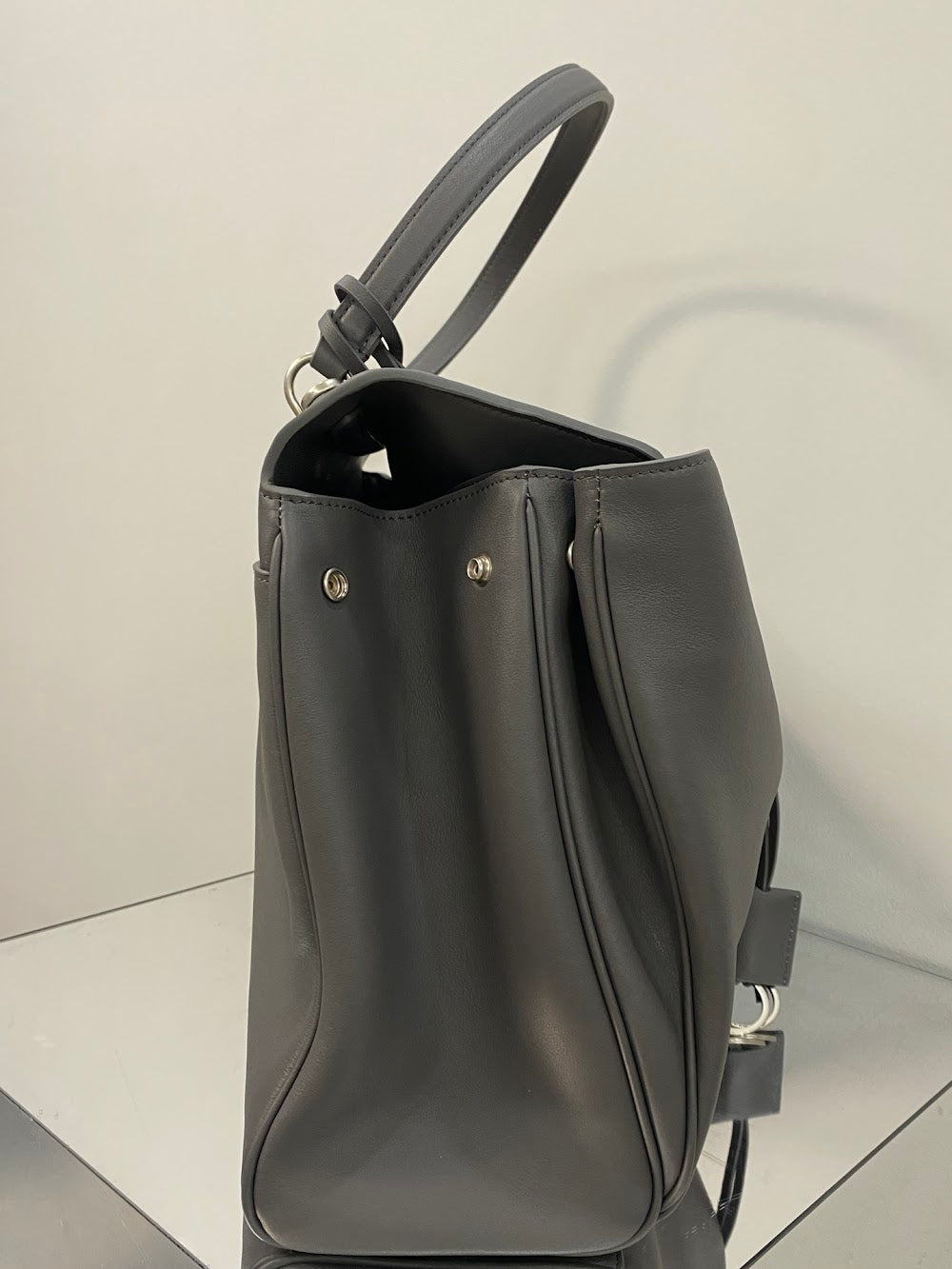 new-luxury-designer-bags-nm21468