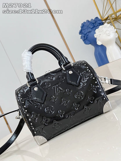 Anum Bags ln Luxury Bag --95782