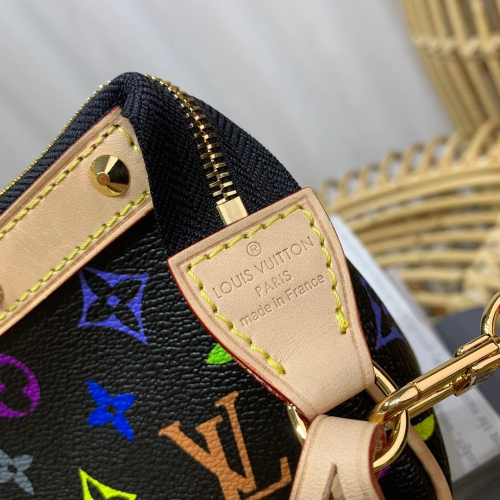 Anum Bags ln Luxury Bag --66319