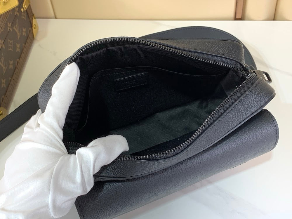 Anum Bags ln Luxury Bag --63010