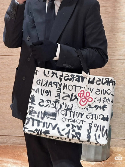 Anum Bags ln Luxury Bag --96786