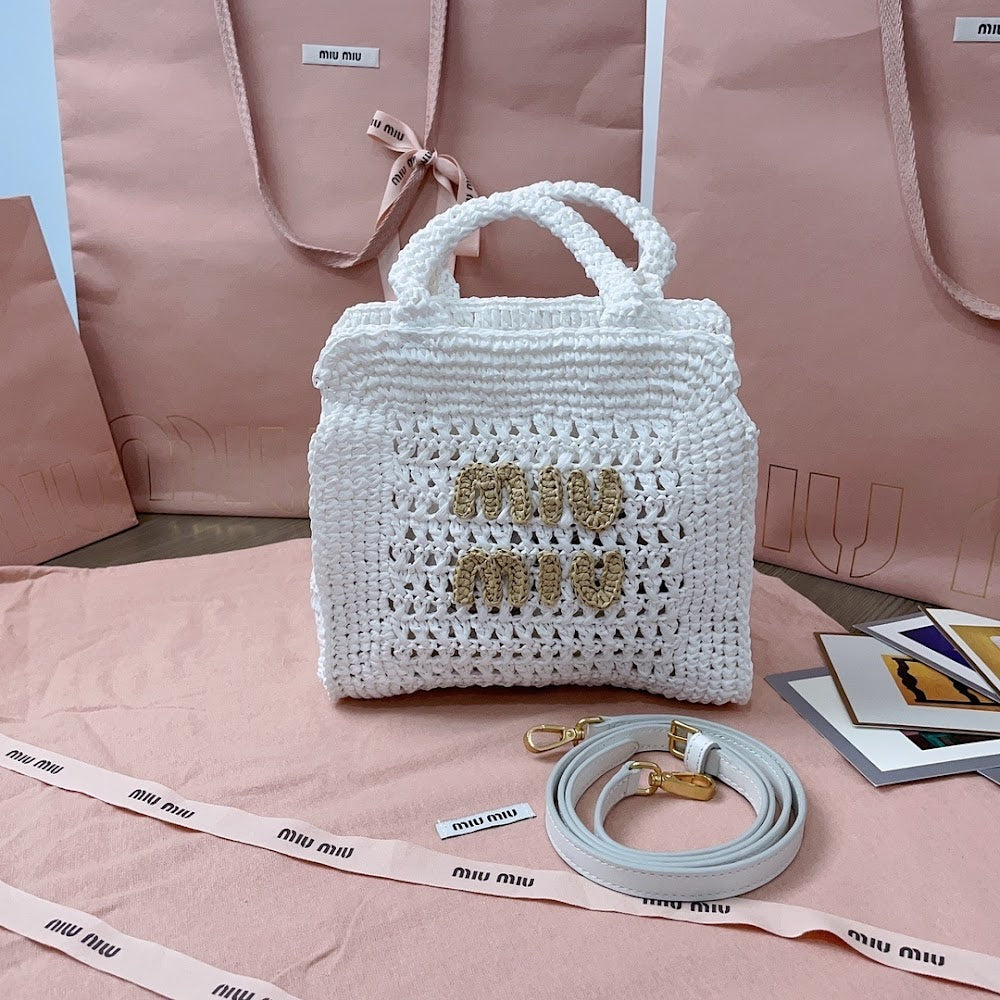 Anum Bags Miun Miun Luxury Bag --122801