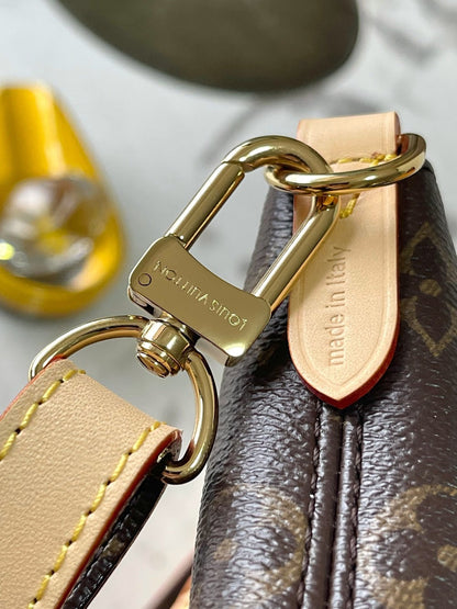 Anum Bags ln Luxury Bag --95692