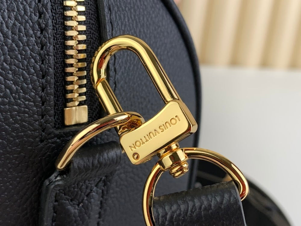 Anum Bags ln Luxury Bag --61965