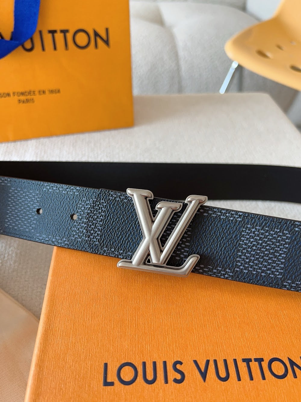 Anum Bags ln Luxury Belt --110225