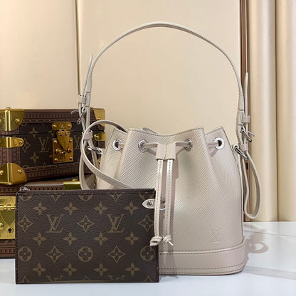 Anum Bags ln Luxury Bag --62608