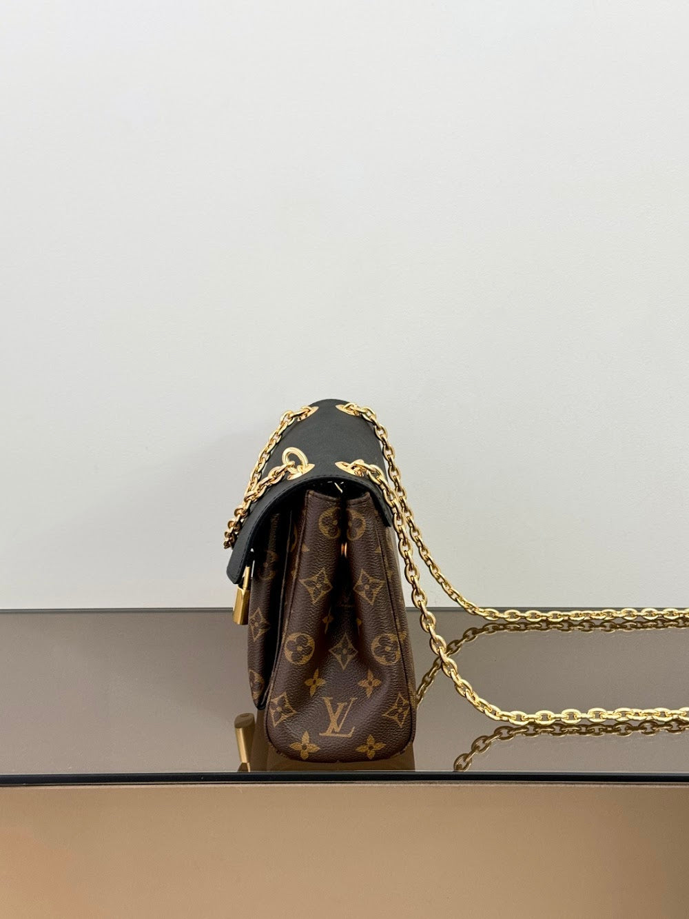 Anum Bags ln Luxury Bag --96288