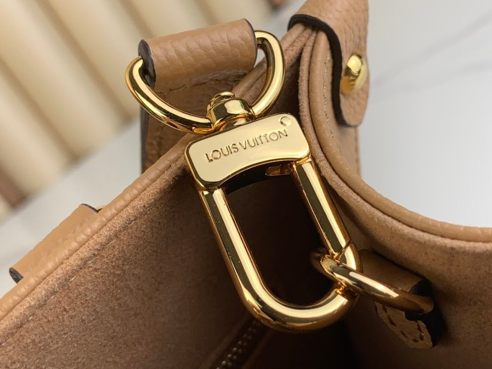 Anum Bags ln Luxury Bag --69188