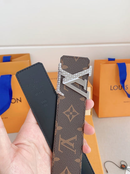 Anum Bags ln Luxury Belt --100511