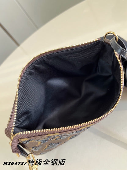 Anum Bags ln Luxury Bag --96333