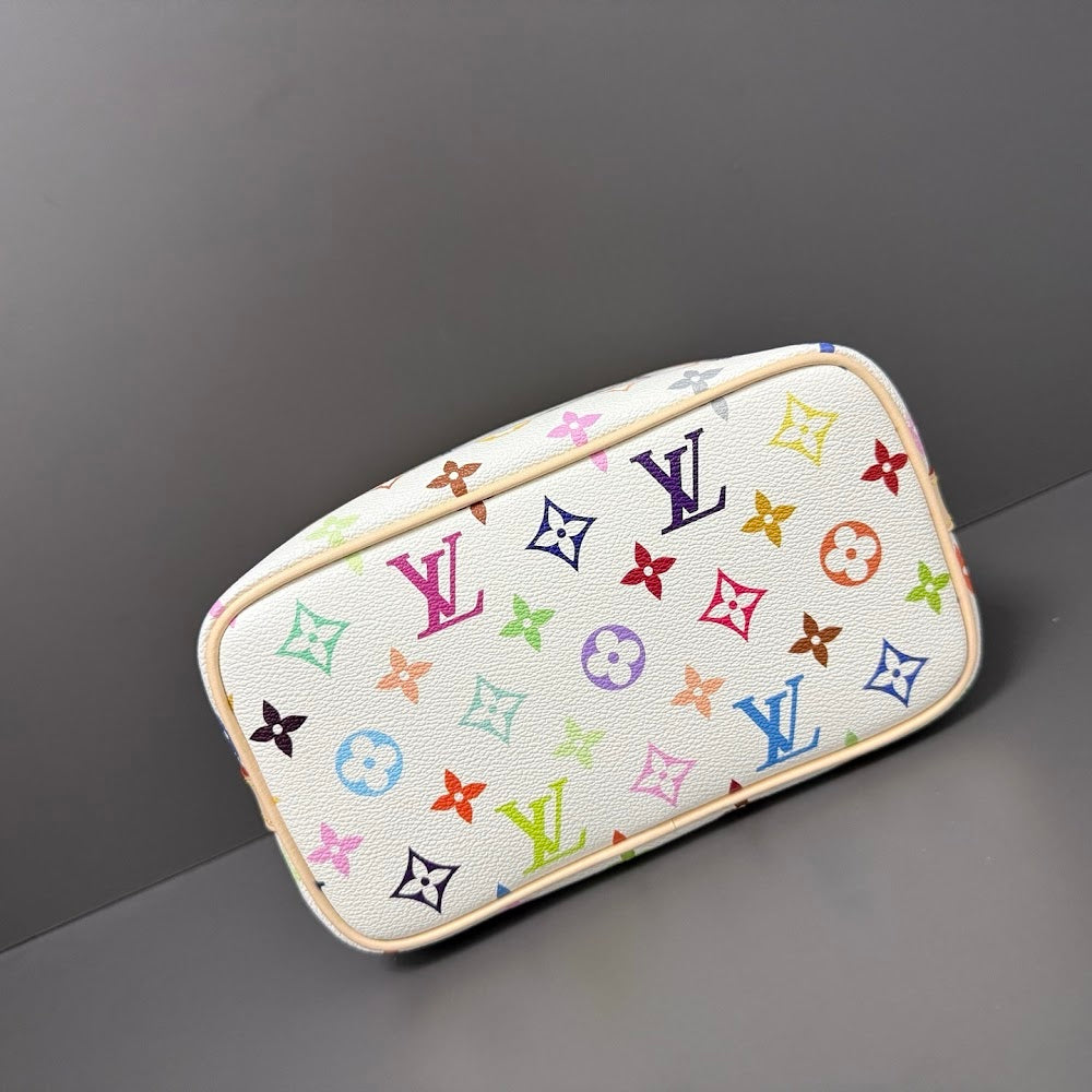 Anum Bags ln Luxury Bag --95947