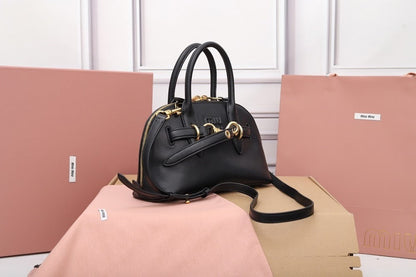 Anum Bags Miun Miun Luxury Bag --123205