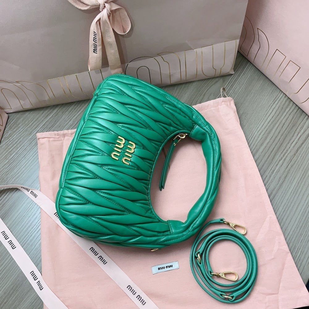 Anum Bags Miun Miun Luxury Bag --122928