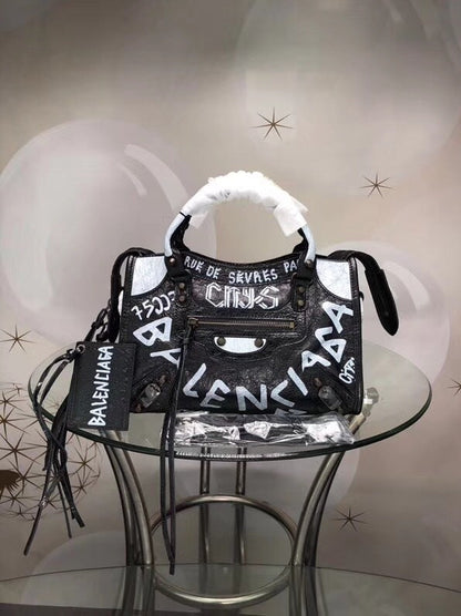 new-luxury-designer-bags-nm21363