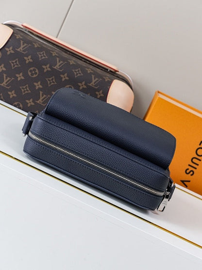 Anum Bags ln Luxury Bag --71603