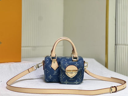 Anum Bags ln Luxury Bag --76078
