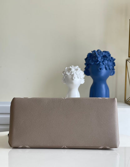 Anum Bags ln Luxury Bag --96012
